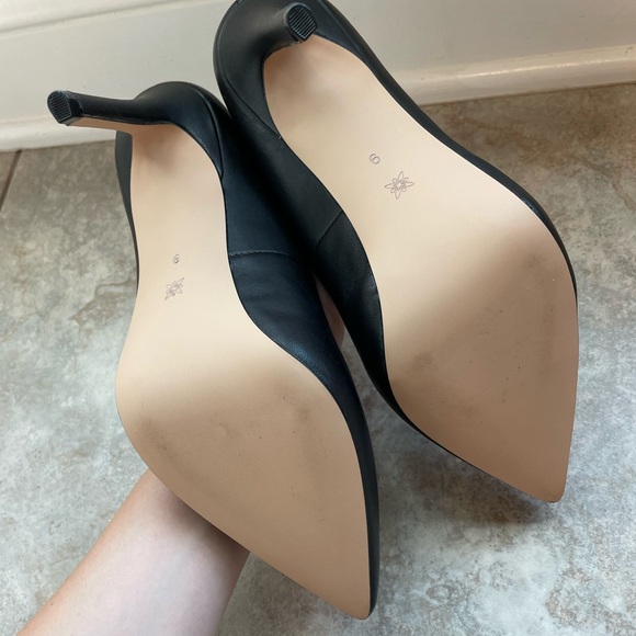 BCBGeneration SKIE HIDDEN PLATFORM PUMP - Picture 2 of 8